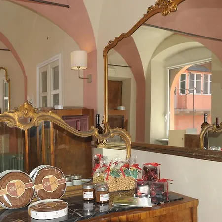 Bed & Breakfast Relais Al Bel San Domenico Alba (Piedmont)