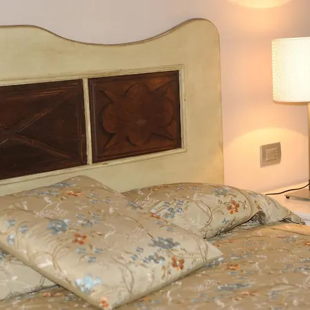 Relais Al Bel San Domenico Oda ve Kahvaltı 4*
