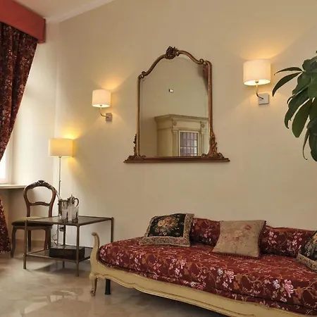 Oda ve Kahvaltı Relais Al Bel San Domenico 4*