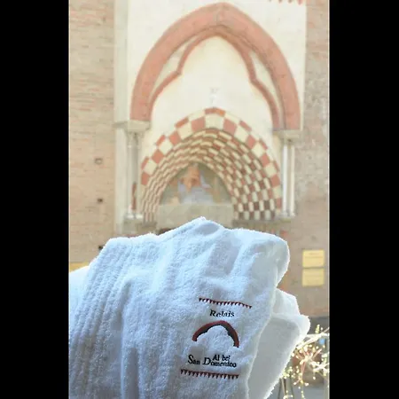 Oda ve Kahvaltı Relais Al Bel San Domenico 4*
